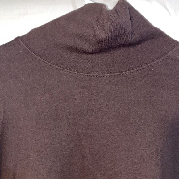 Basic editions turtle neck - Picture 2 of 5